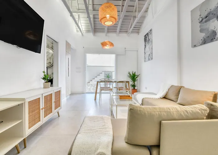 Private House Private Pool Private Andalusian Courtyard Bbq Near Historic Center Nyaraló