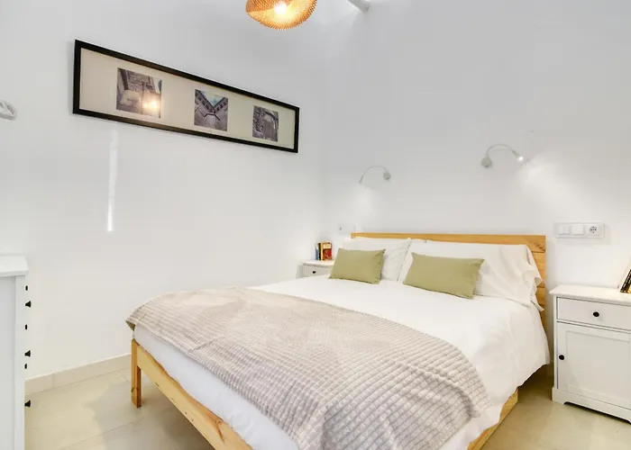 Private House Private Pool Private Andalusian Courtyard Bbq Near Historic Center *