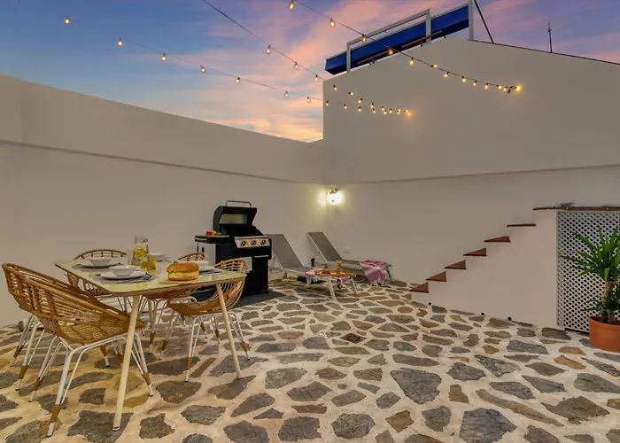 Nyaraló Private House Private Pool Private Andalusian Courtyard Bbq Near Historic Center *